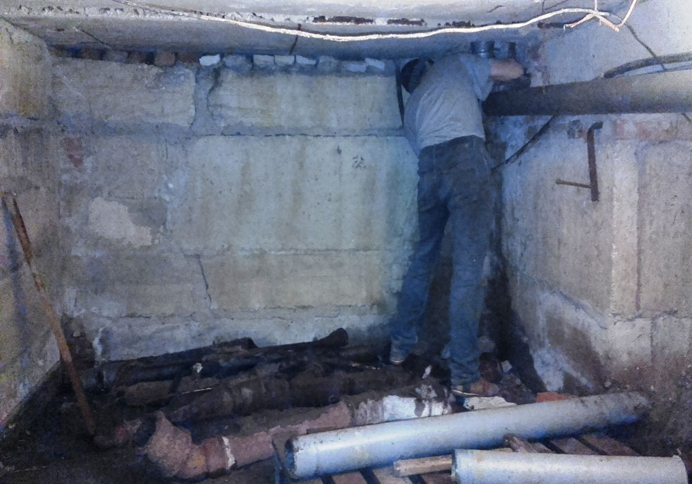 Комплексный ремонт системы канализации в подвале 31