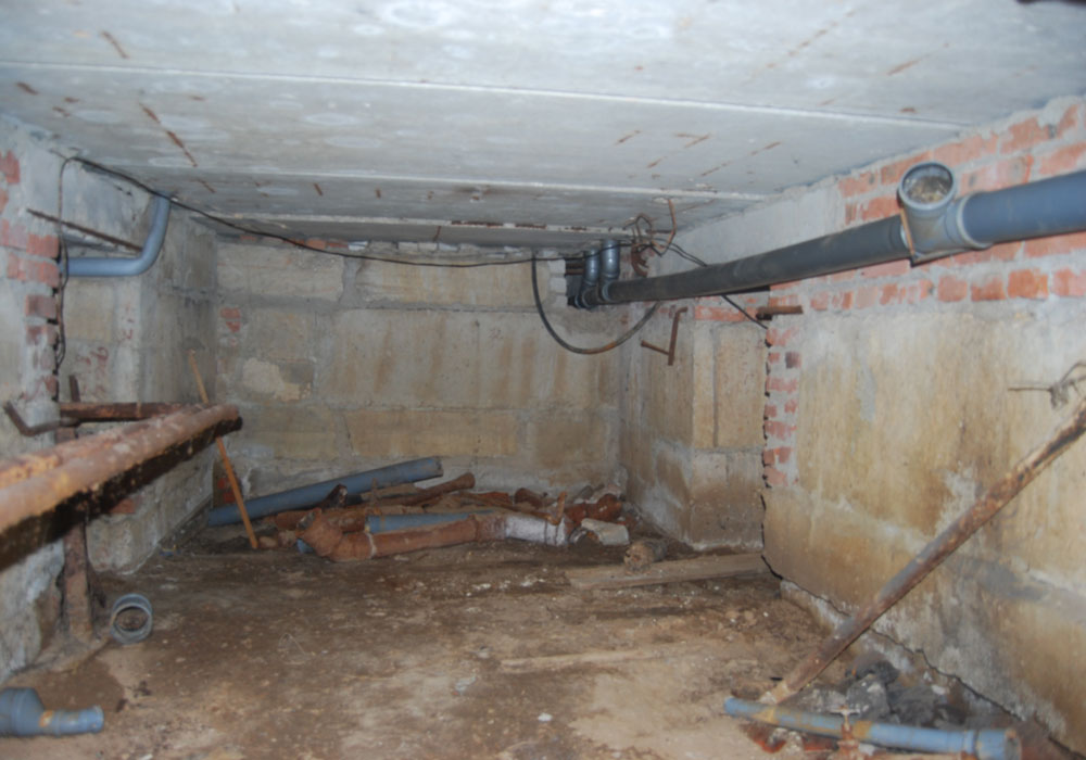 Комплексный ремонт системы канализации в подвале 33